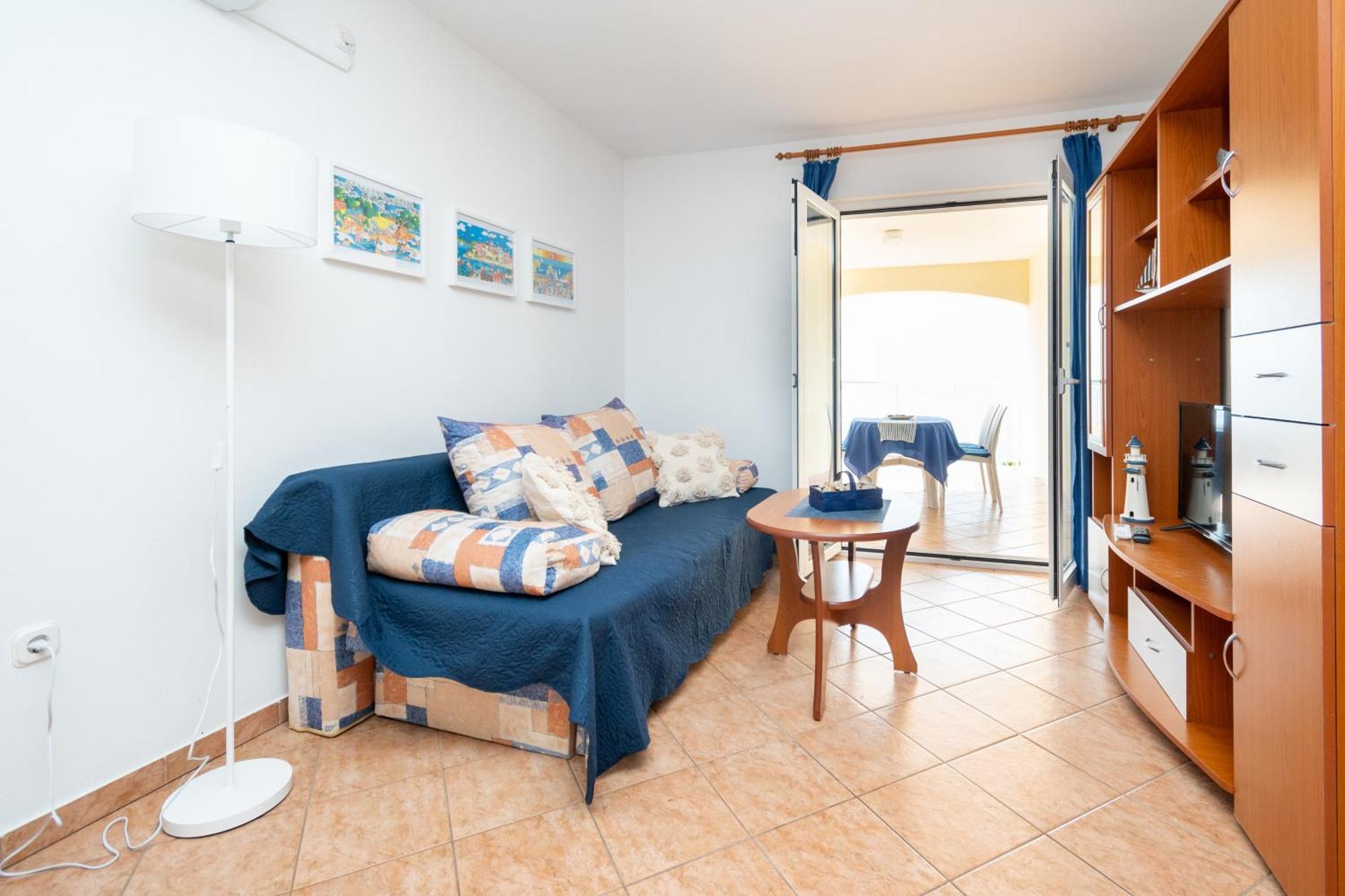 Apartments By The Sea Mandre, Pag - 4092 Kolan Cameră foto